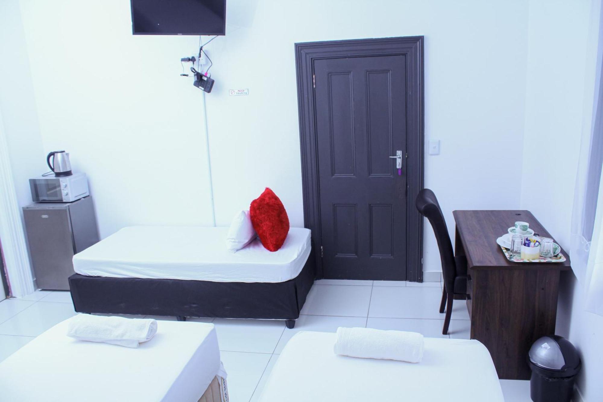 4 Callington Guest House Port Elizabeth Esterno foto
